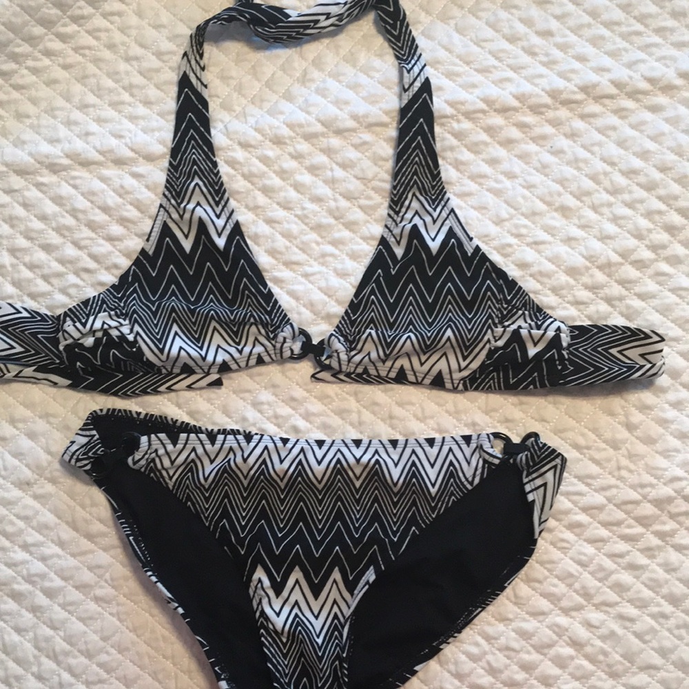 EUC Black White Old Navy Bikini Set Sz Med